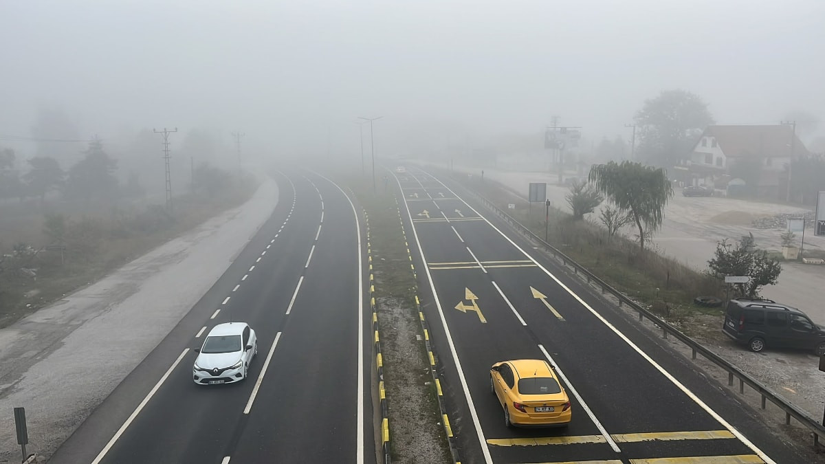 Bolu Dağı'nda sis etkili oldu
