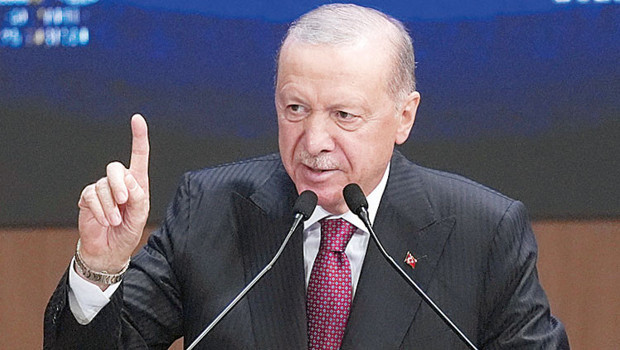 Milletin hakkına girenler hesabını verecek