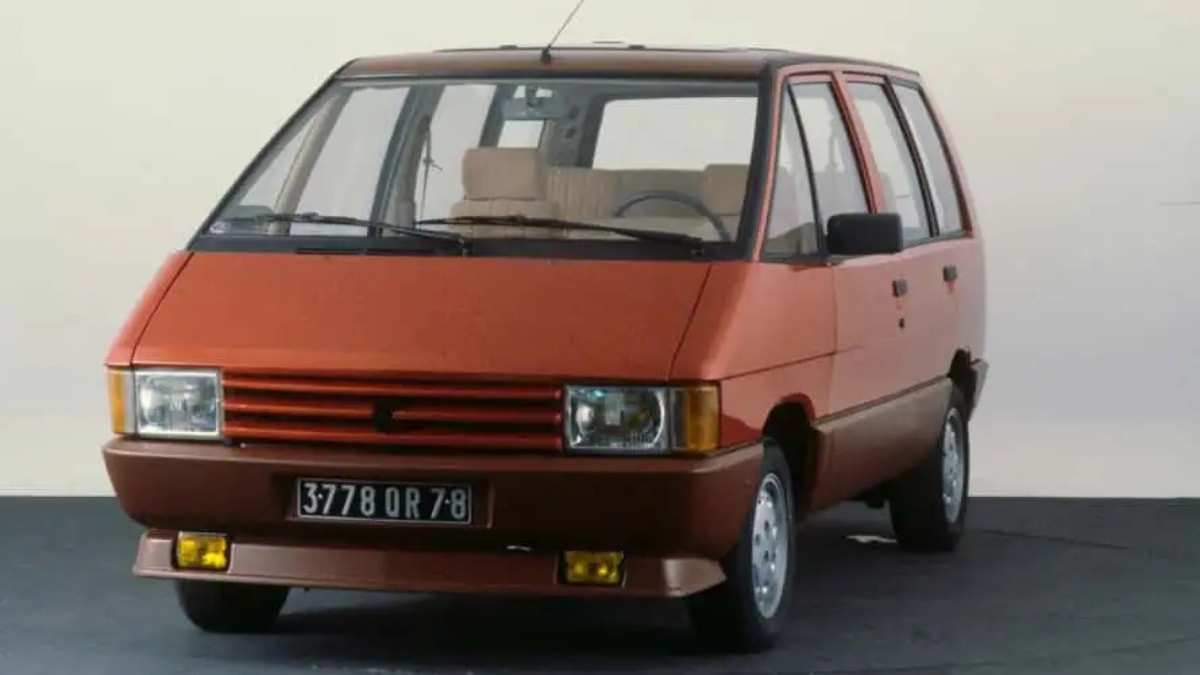 Renault, 1980'lerin ikonik minivan modeli Espace'i geri getirdi