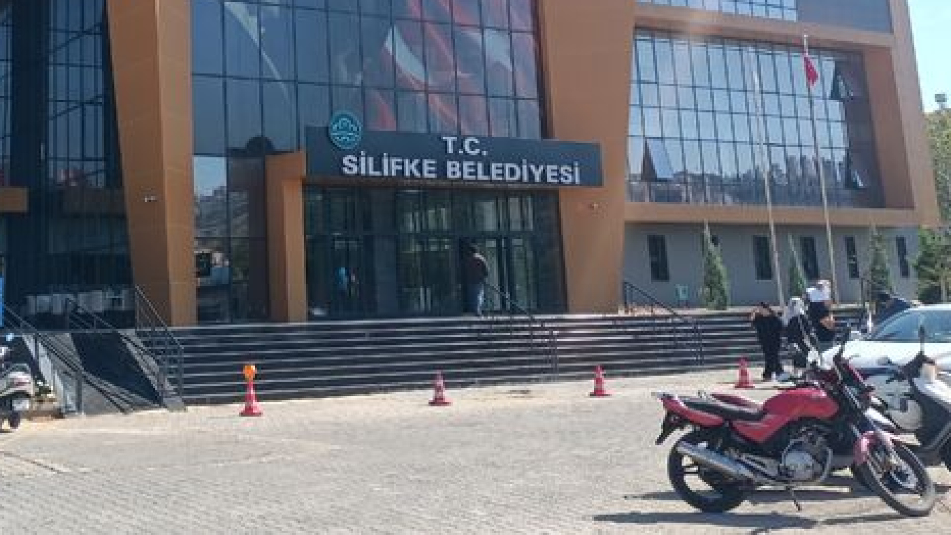 Silifke'de 2'nci dalga: 7 gözaltı