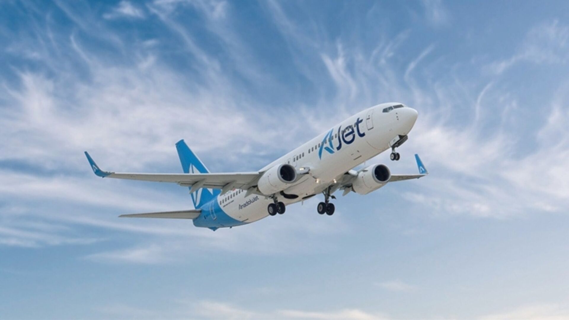 AJet'ten yurt dışı uçuş kampanyası