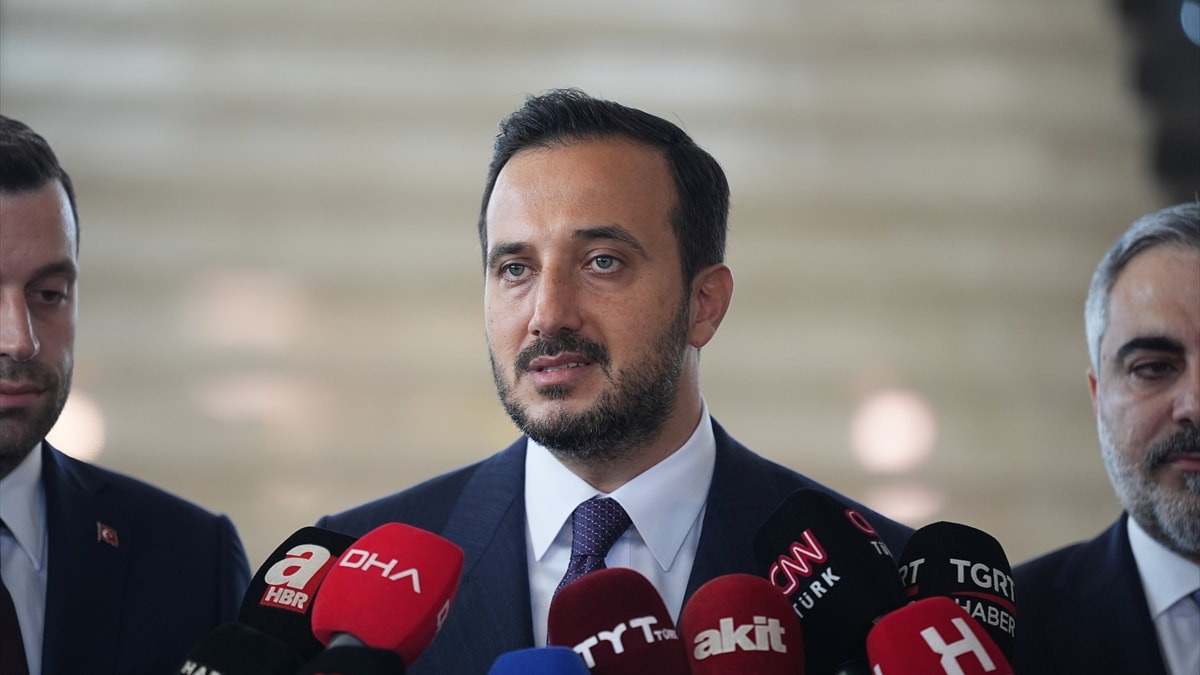 Abdullah Özdemir: Ataşehir'in tüm mahallelerine eşit hizmet götüreceğiz