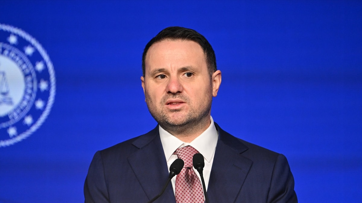 Akın Gürlek: İki faili meçhul cinayet daha aydınlatıldı