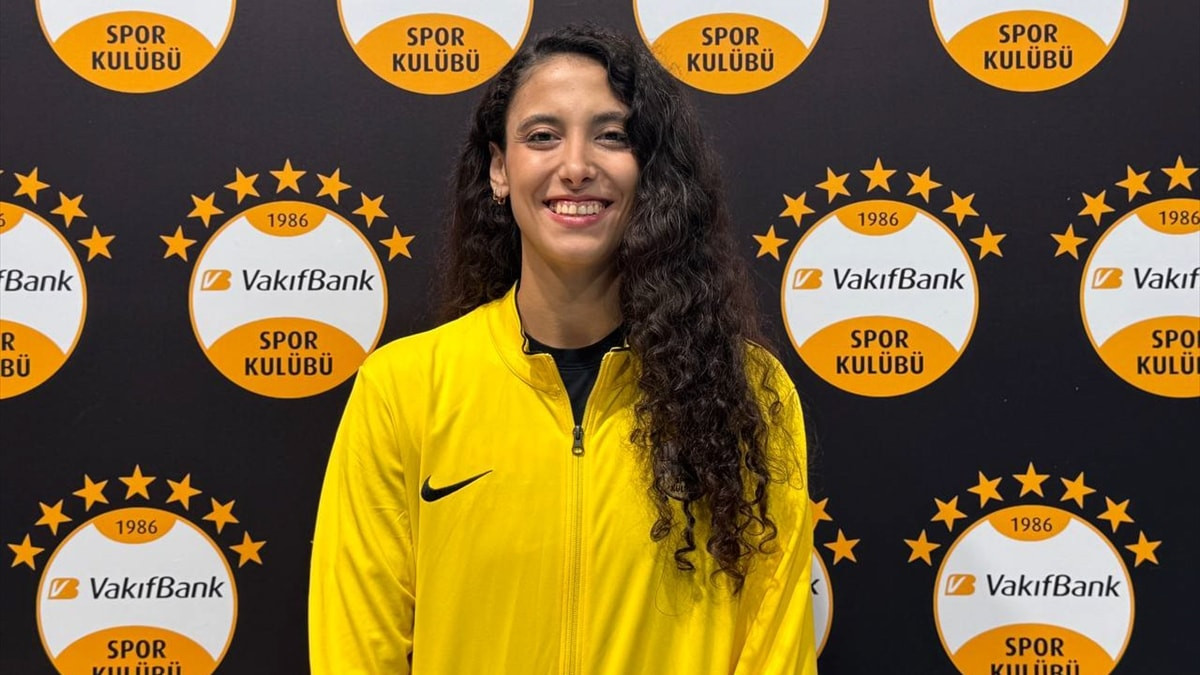 Deniz Uyanık, bu sene ilkleri yaşadığı için mutlu