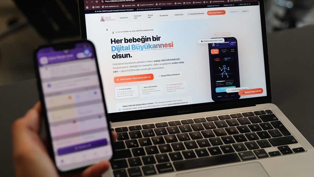 Dijital Büyükanne ile ebeveynlere bebek bakımında uzman desteği
