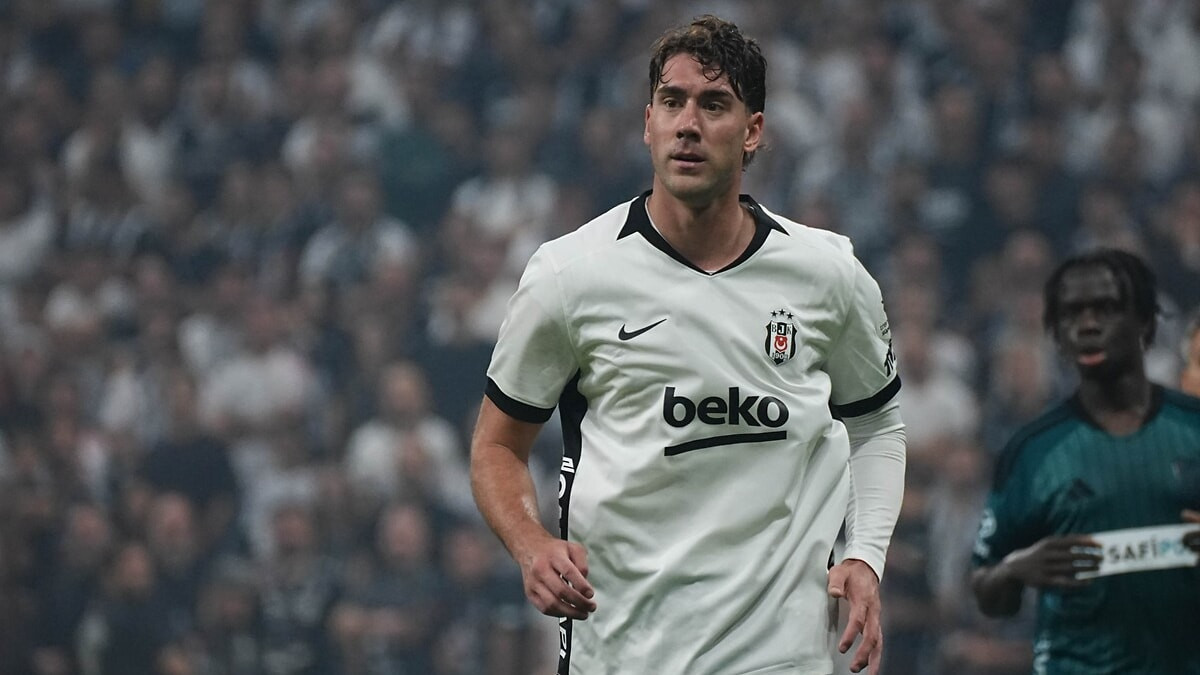 Dusan Vlahovic, gollerine devam ediyor