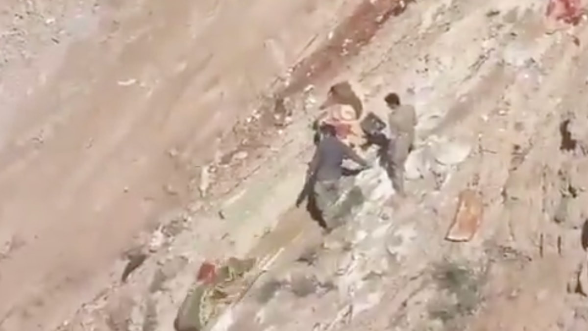 PKK, Kuzey Irak'taki 4 kampı boşalttı