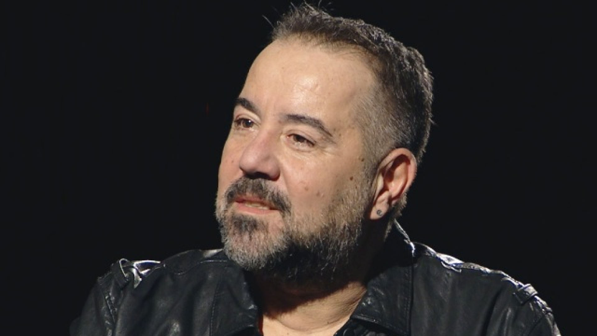Ata Demirer'den uyarı