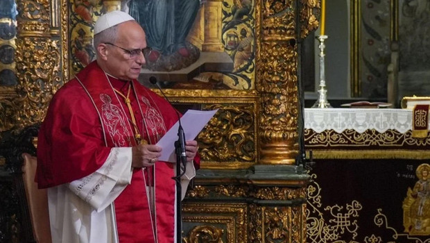 Papa 14. Leo pazar duasında ameliyat olacak