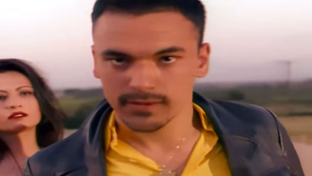 Asistan olarak gittim oyuncu yaptılar